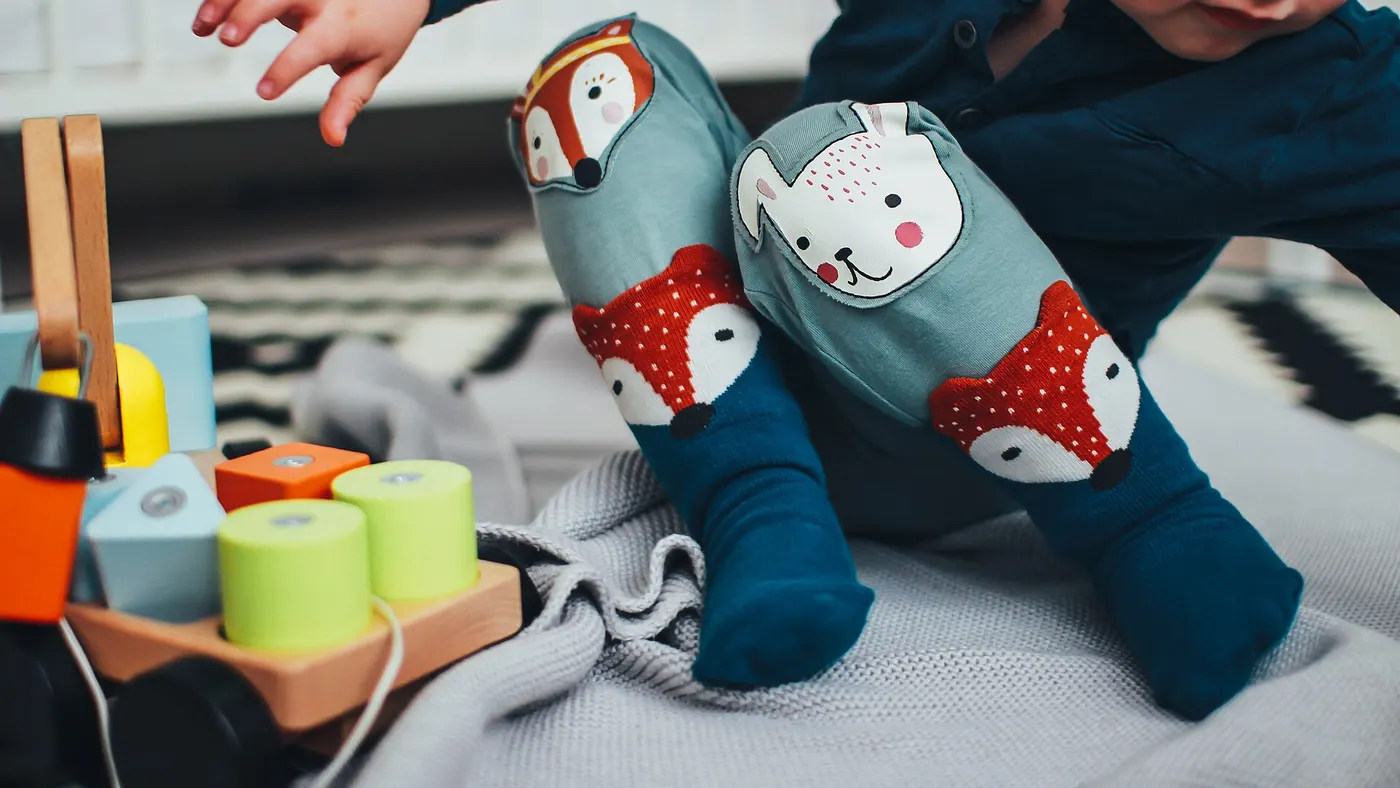 Activités Montessori pour un enfant de 2 ans : le guide complet à la maison